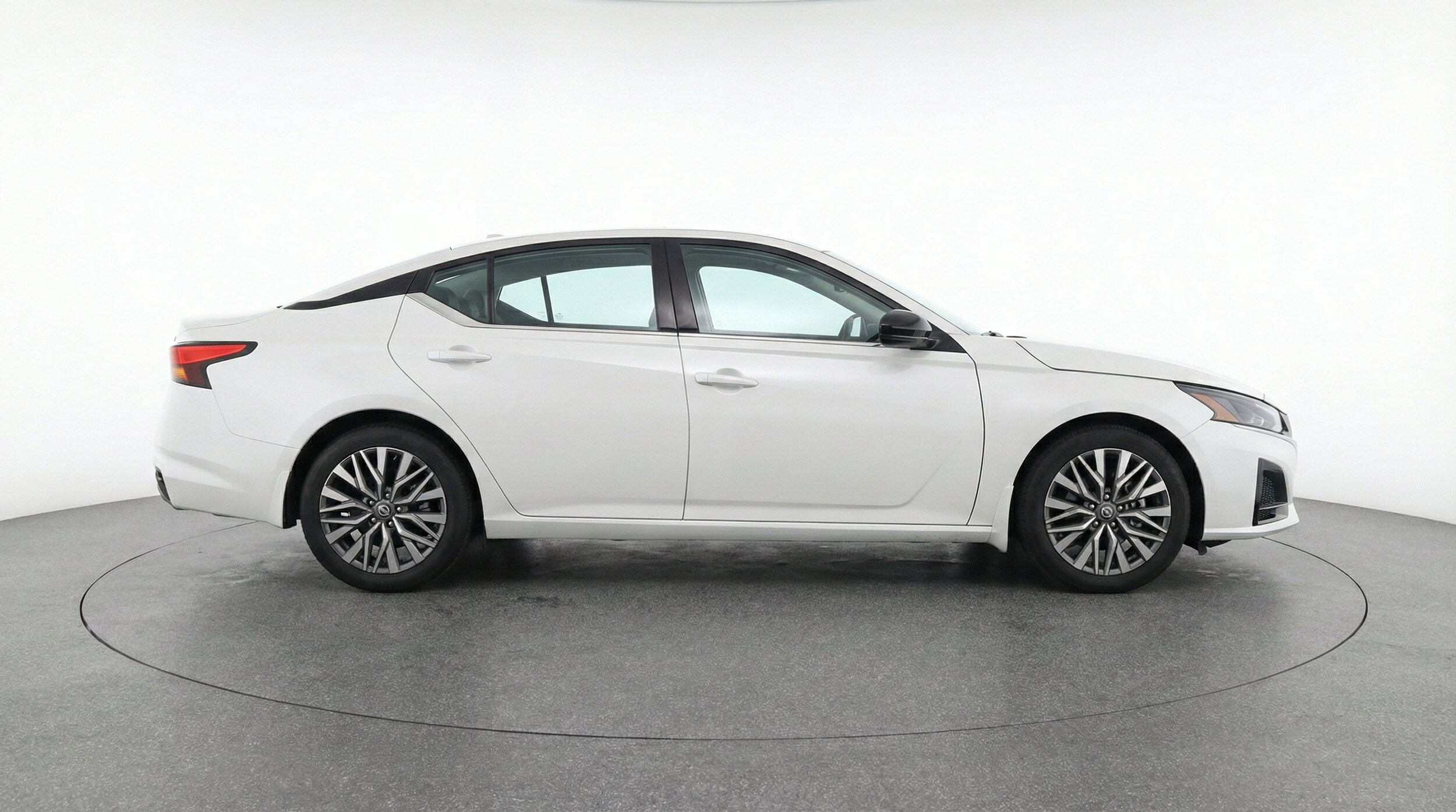 Thumbnail: 2025 Nissan Altima - 11