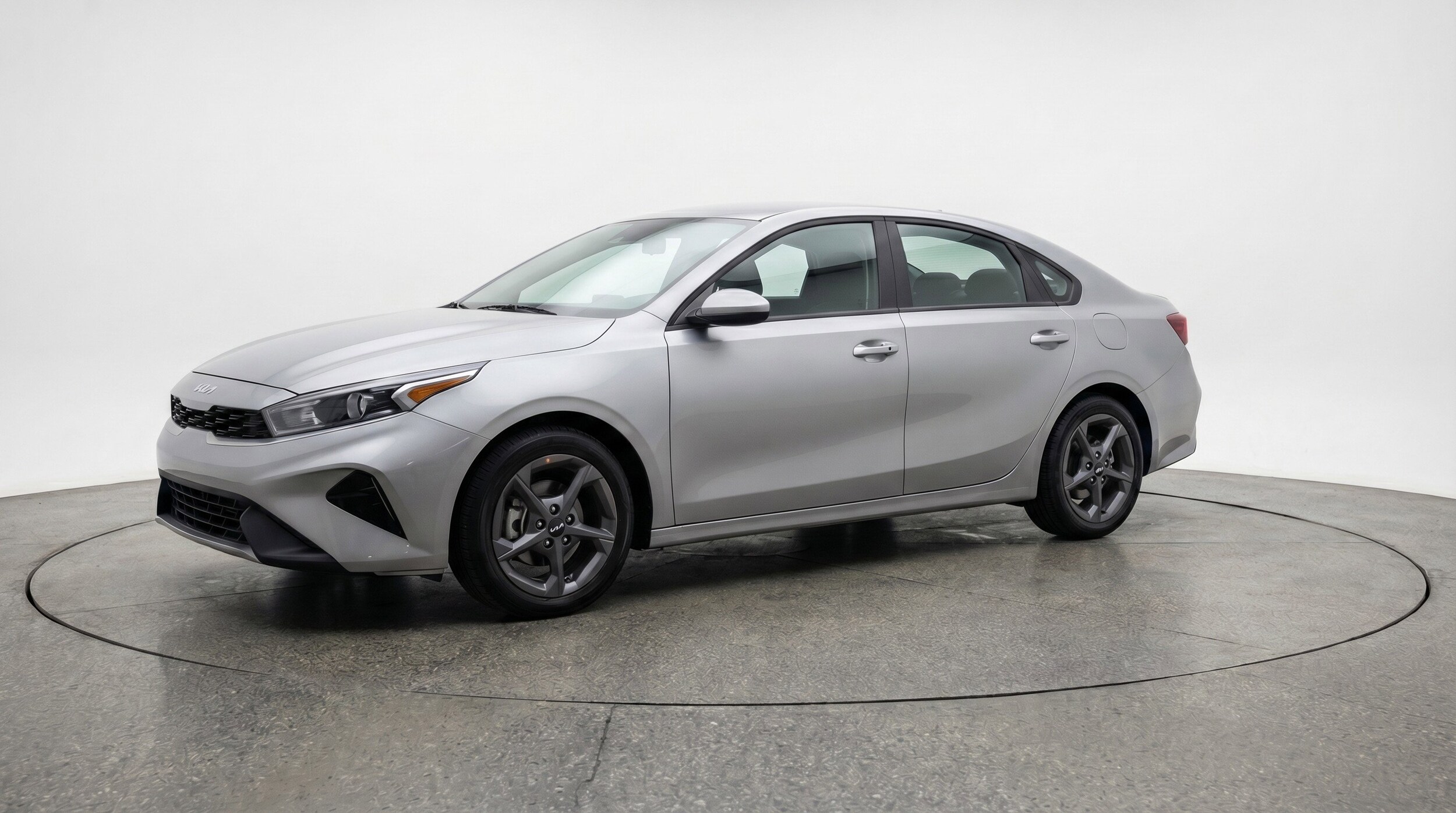 Thumbnail: 2025 Kia K4 - 3