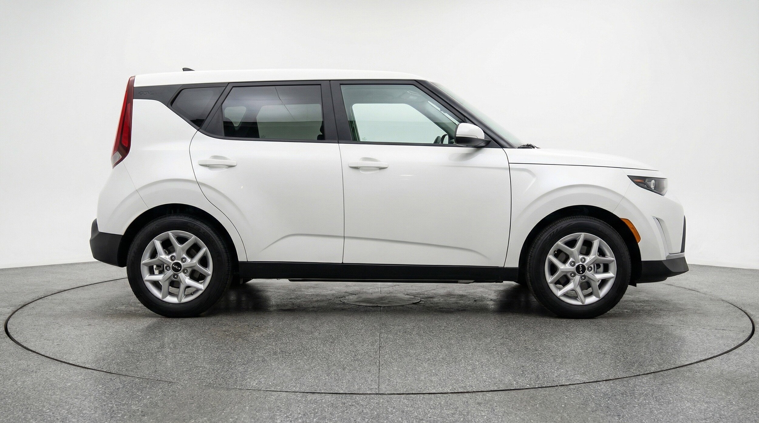 Thumbnail: 2025 Kia Soul - 11