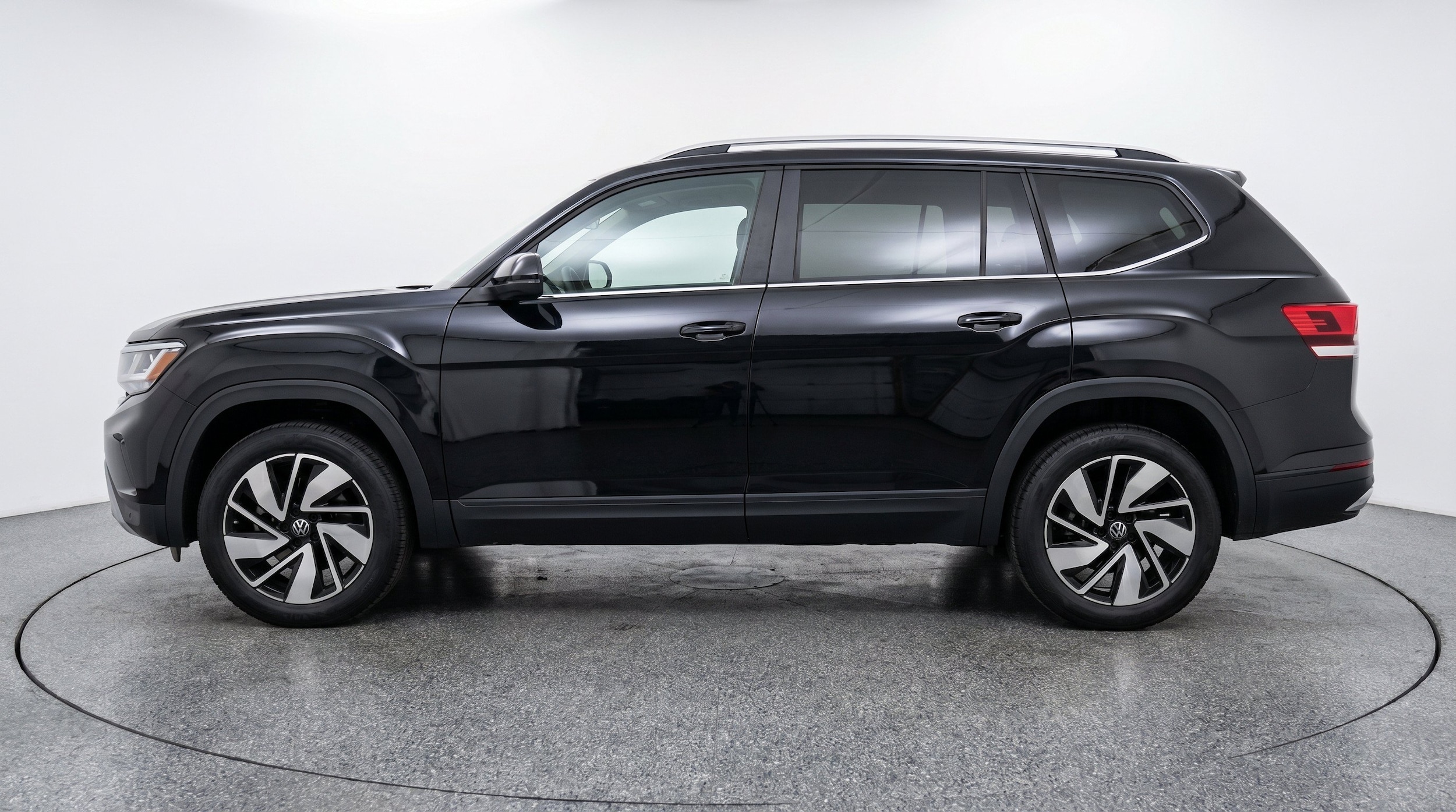 Thumbnail: 2026 Volkswagen Atlas - 5