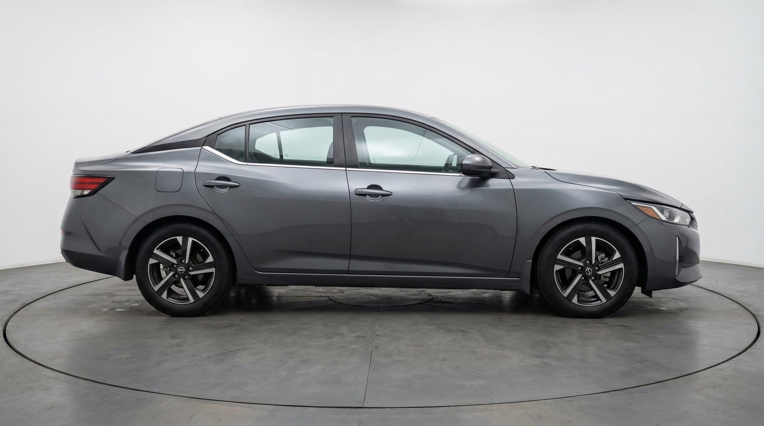 Thumbnail: 2025 Nissan Sentra - 11
