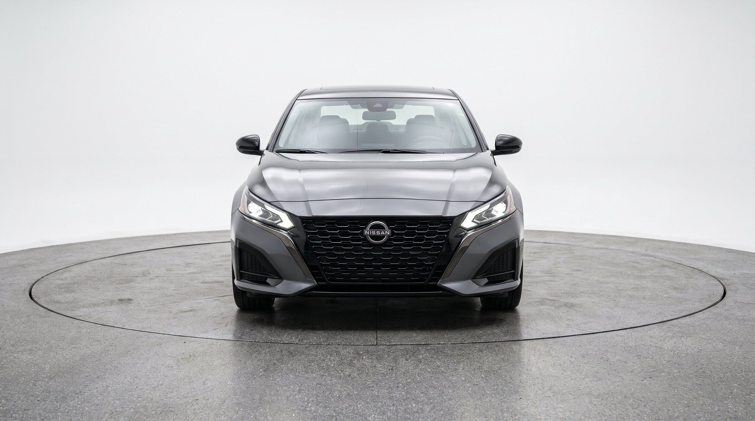 Thumbnail: 2025 Nissan Altima - 2