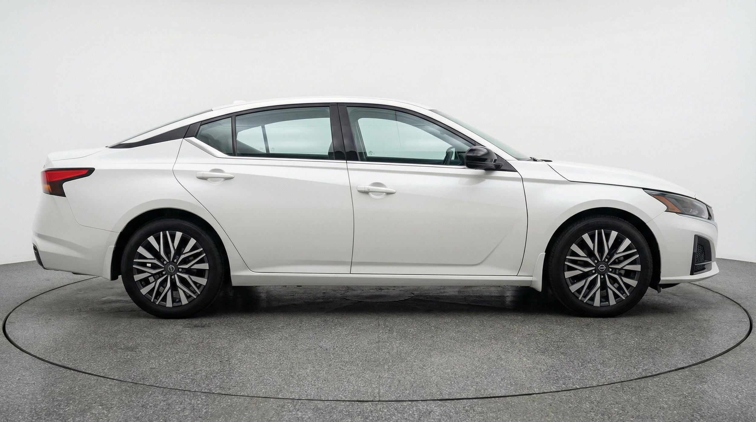 Thumbnail: 2025 Nissan Altima - 11