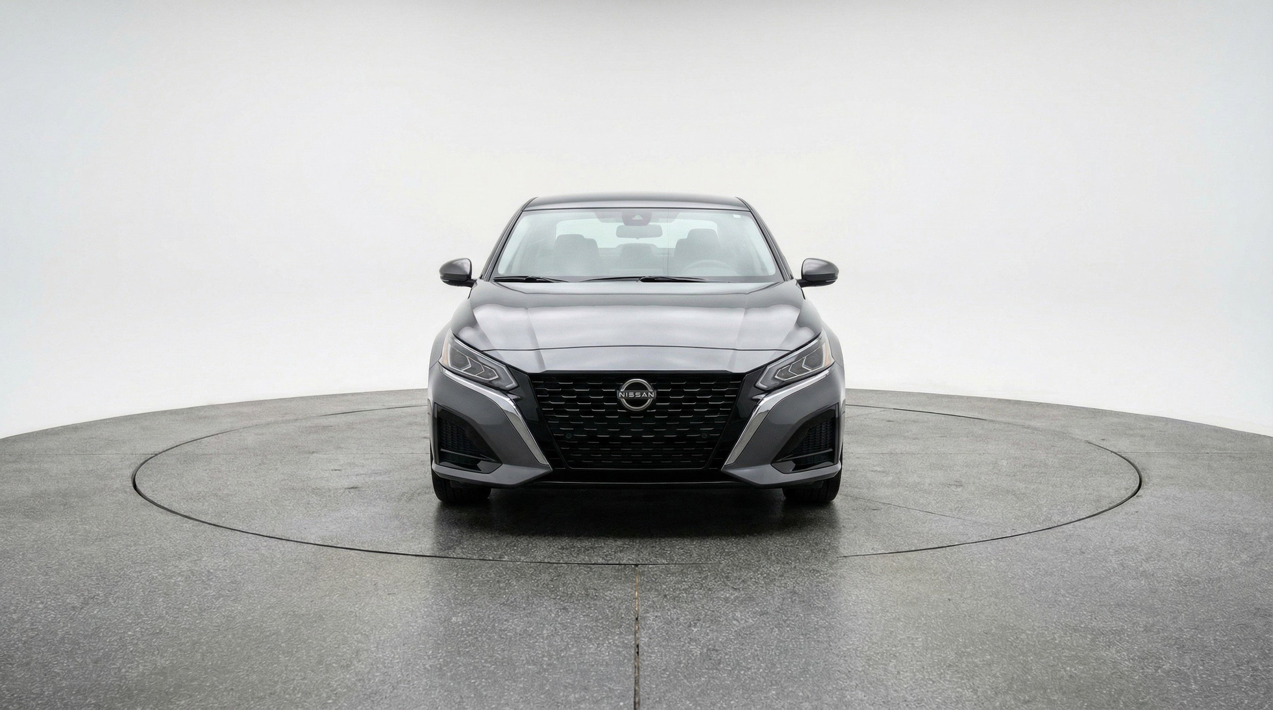 Thumbnail: 2025 Nissan Altima - 2