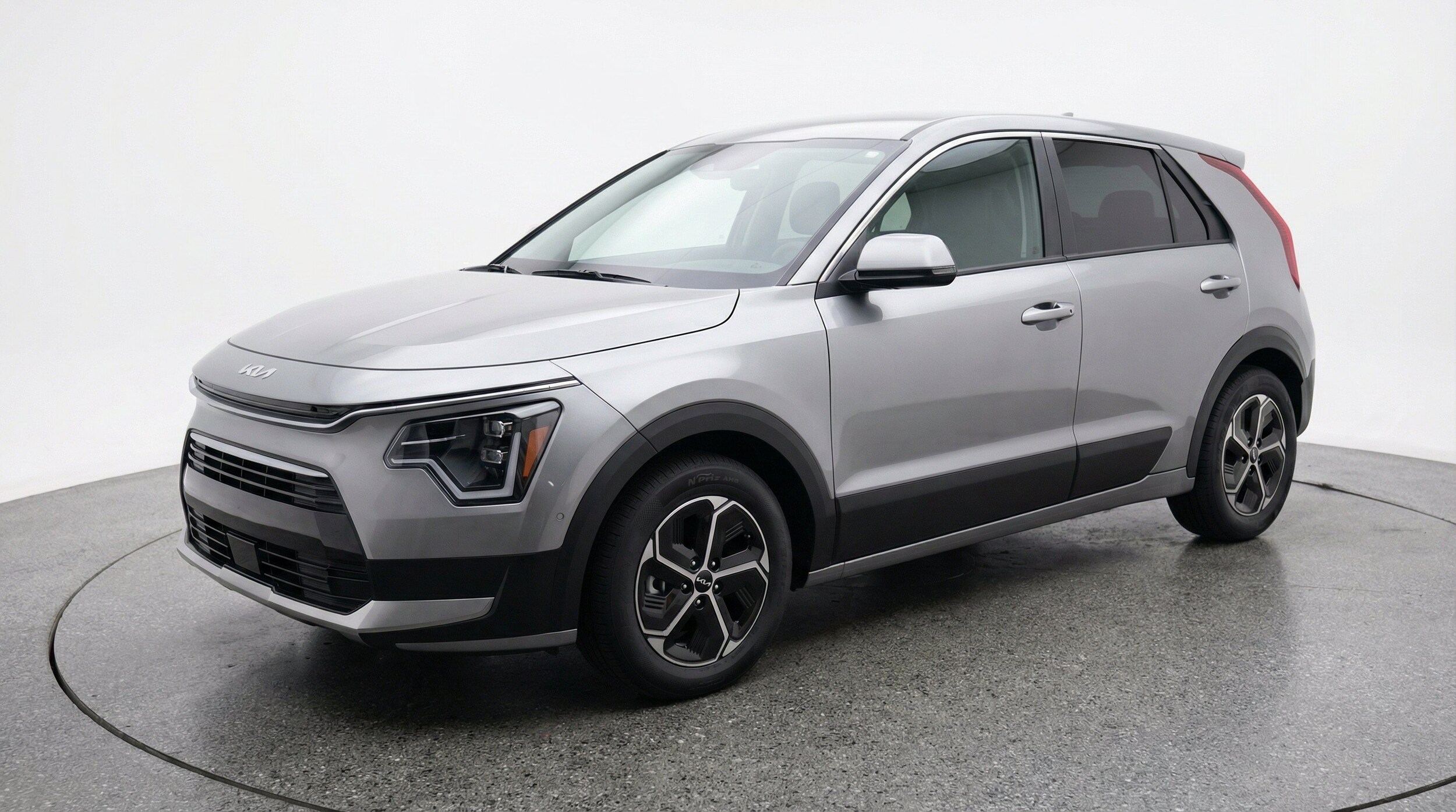 Thumbnail: 2026 Kia Niro - 3