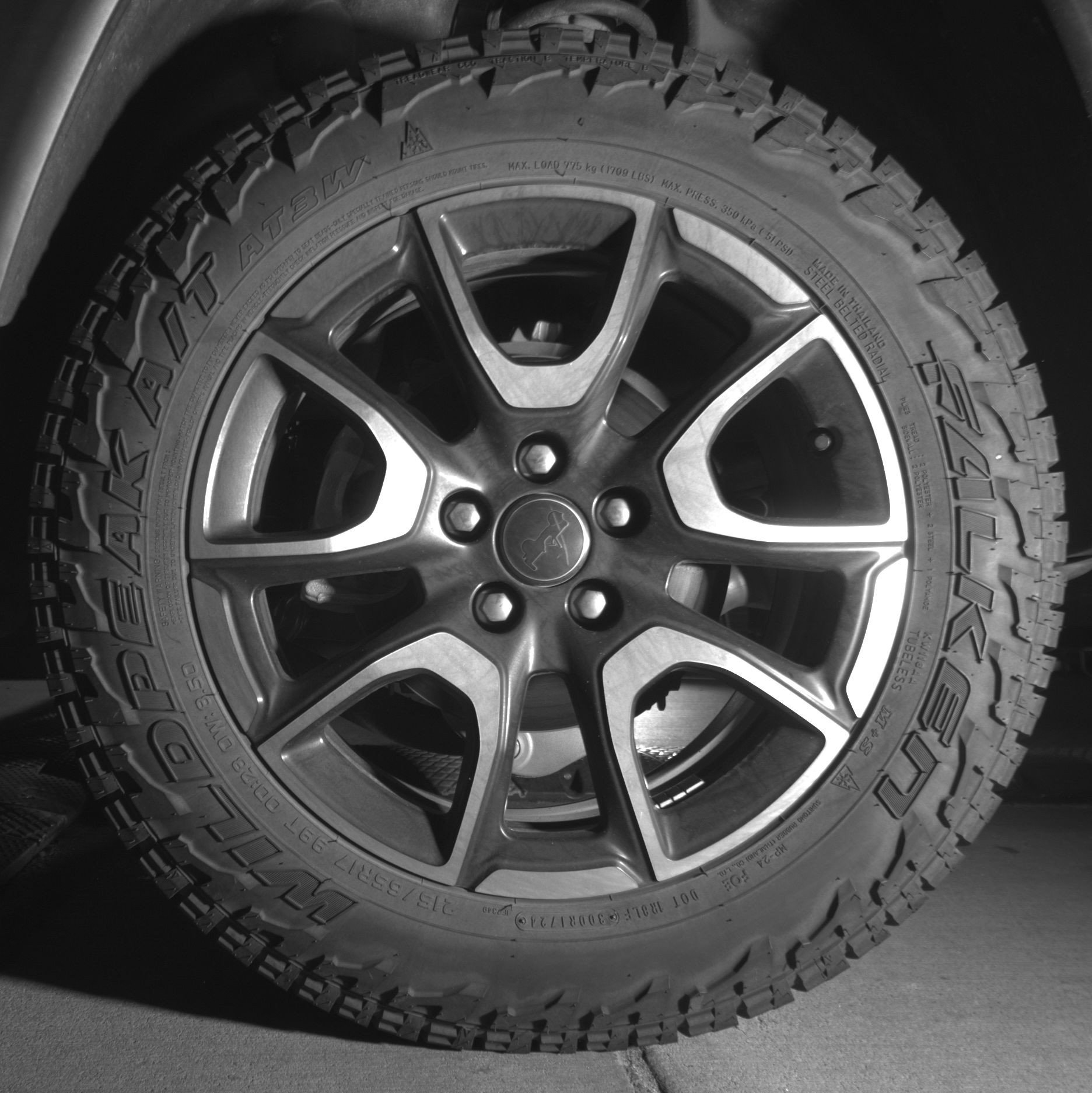 Thumbnail: 2025 Jeep Compass - 14