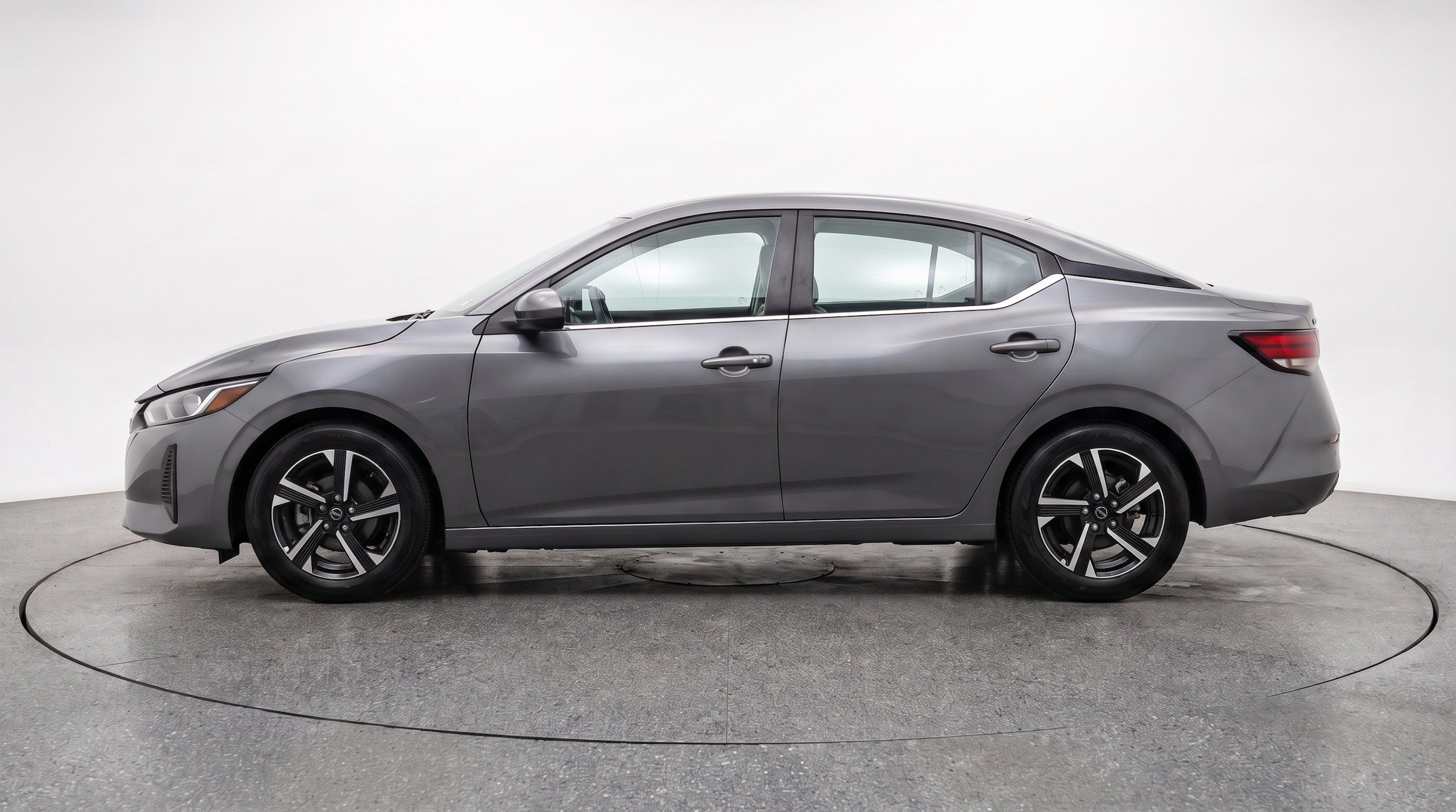 Thumbnail: 2025 Nissan Sentra - 5
