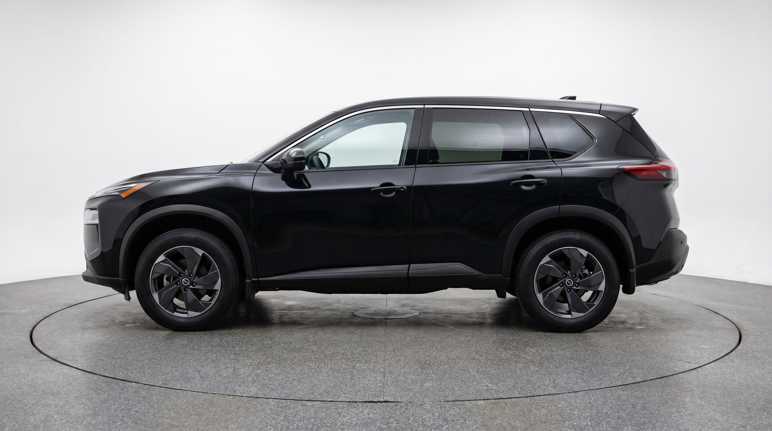 Thumbnail: 2025 Nissan Rogue - 5