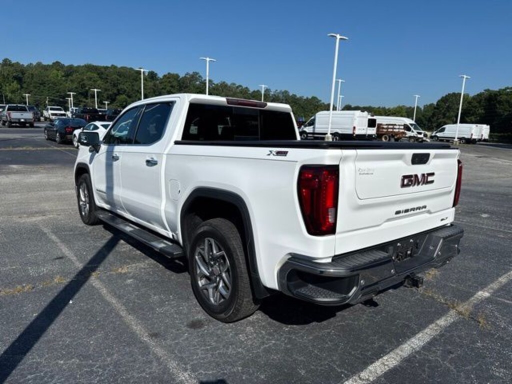 Used 2022 GMC Sierra 1500 SLT Truck Crew Cab