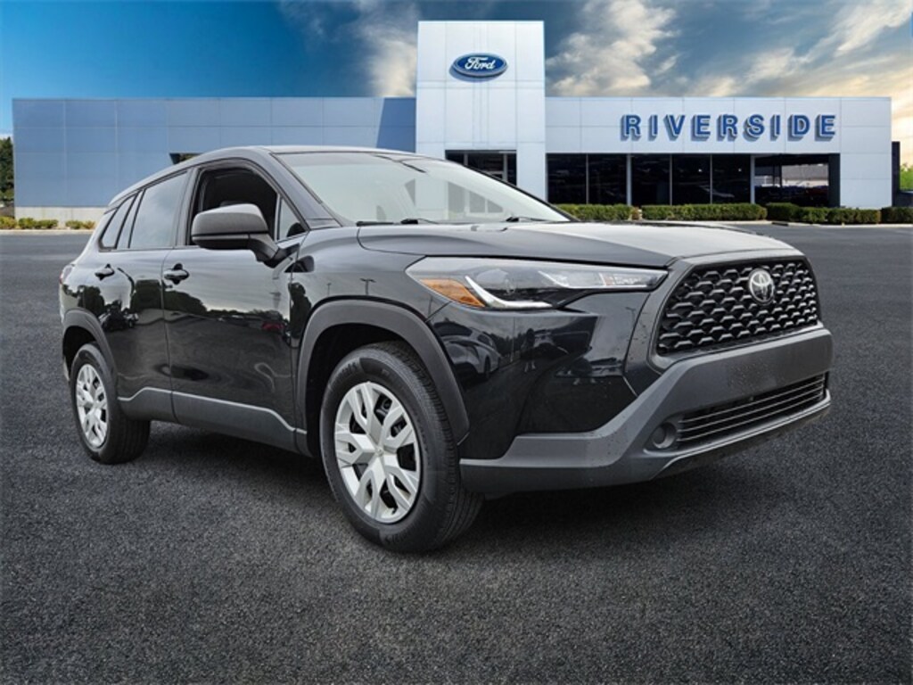 Certified 2022 Toyota Corolla Cross L SUV