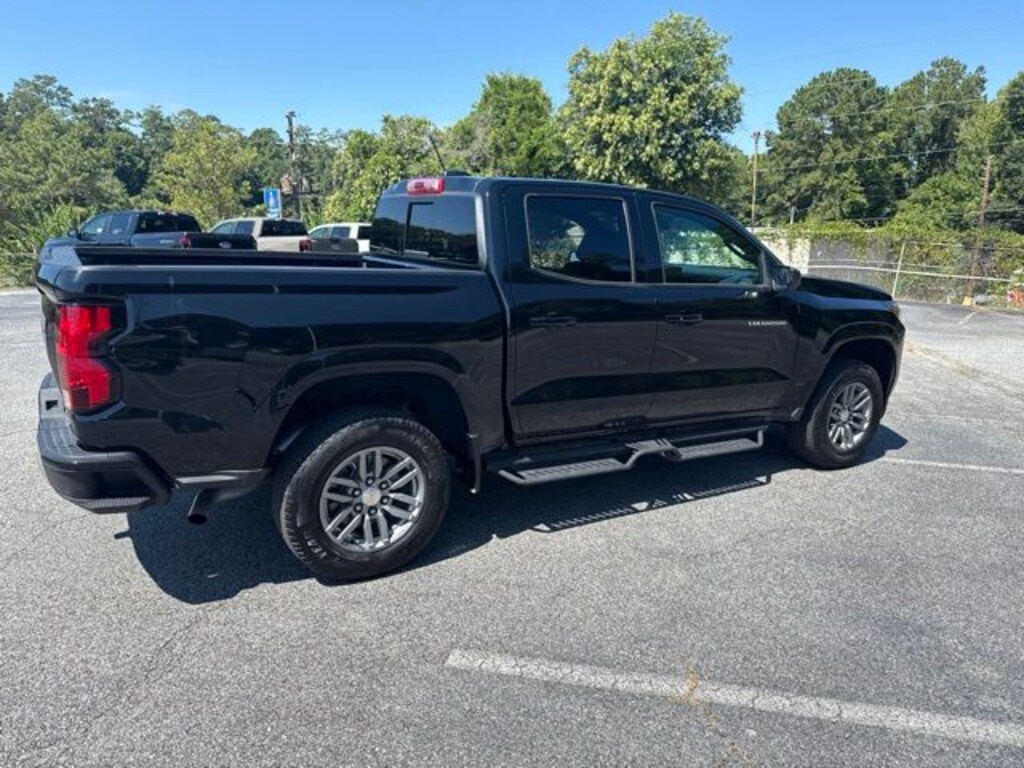 Used 2024 Chevrolet Colorado LT Truck Crew Cab