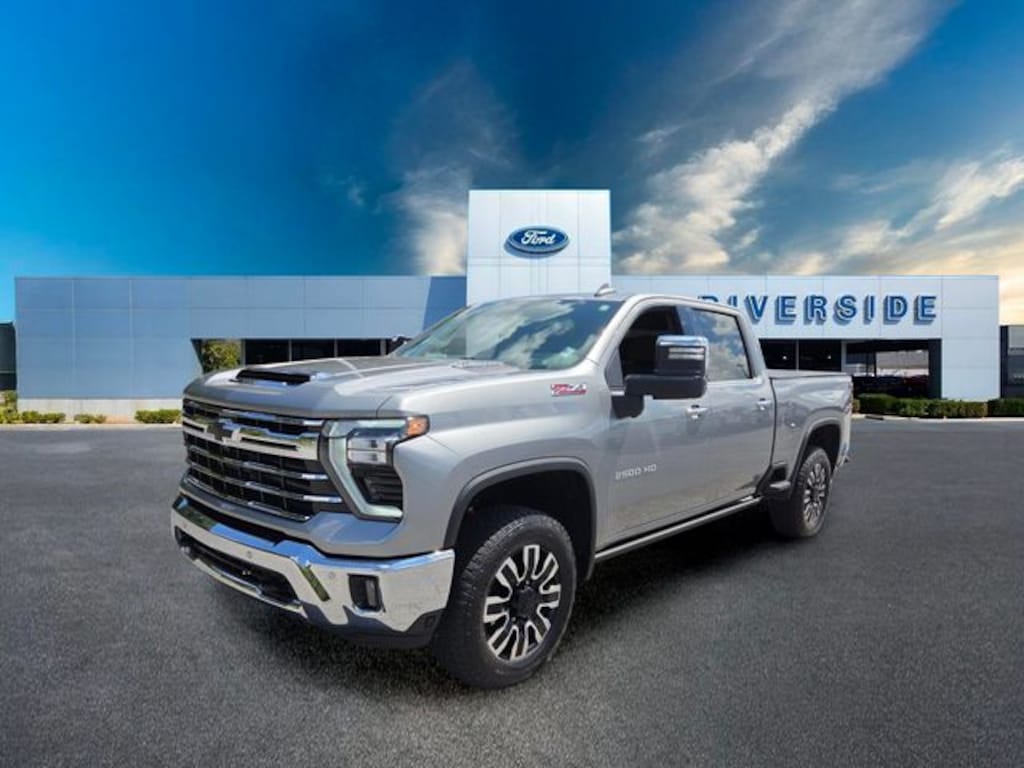 Used 2025 Chevrolet Silverado 2500 HD LTZ Truck Crew Cab