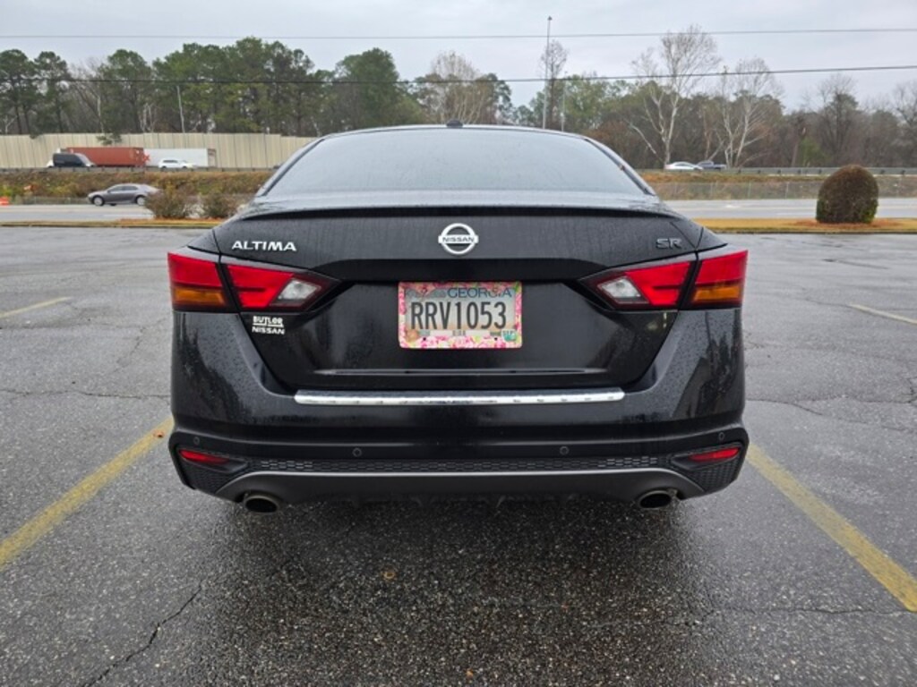Used 2021 Nissan Altima 2.5 SR Sedan