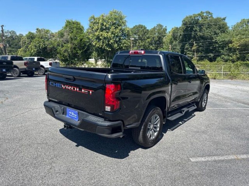 Used 2024 Chevrolet Colorado LT Truck Crew Cab