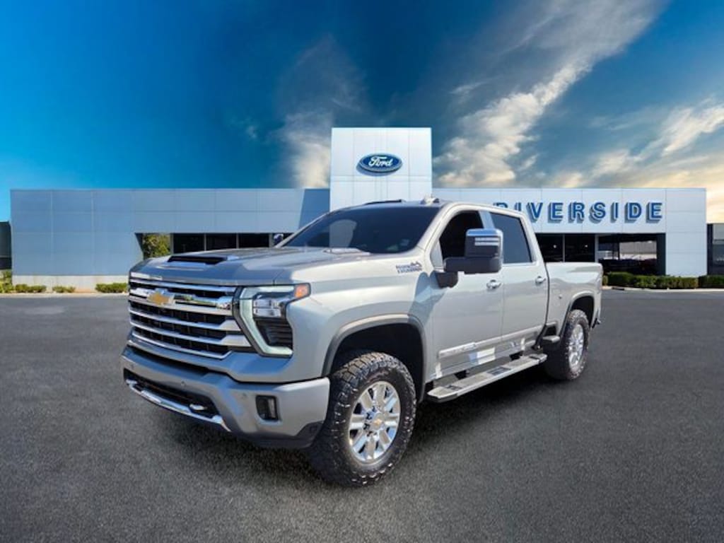 Used 2024 Chevrolet Silverado 2500 HD High Country Truck Crew Cab