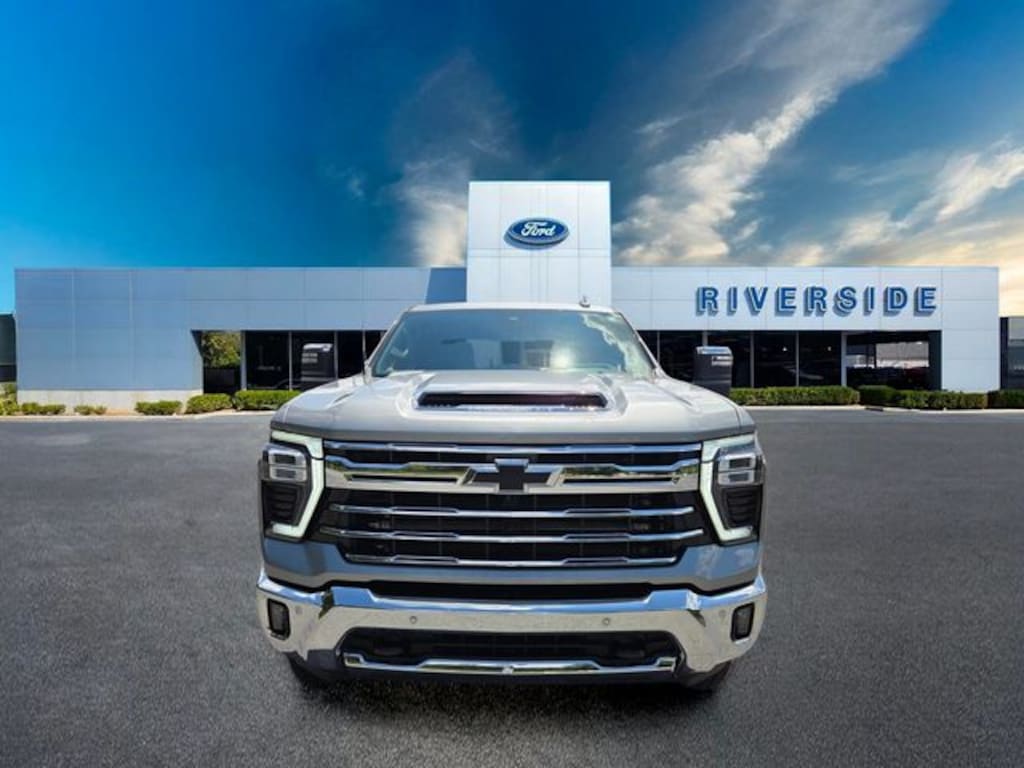 Used 2025 Chevrolet Silverado 2500 HD LTZ Truck Crew Cab
