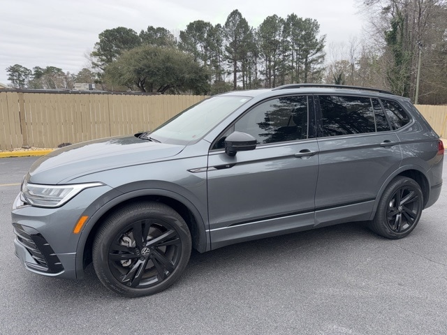 2024 Volkswagen Tiguan SE R-LINE BLACK
