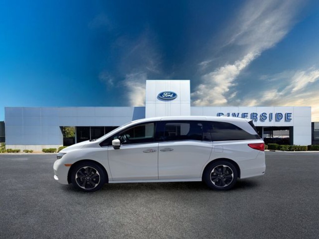 Used 2024 Honda Odyssey Elite Van