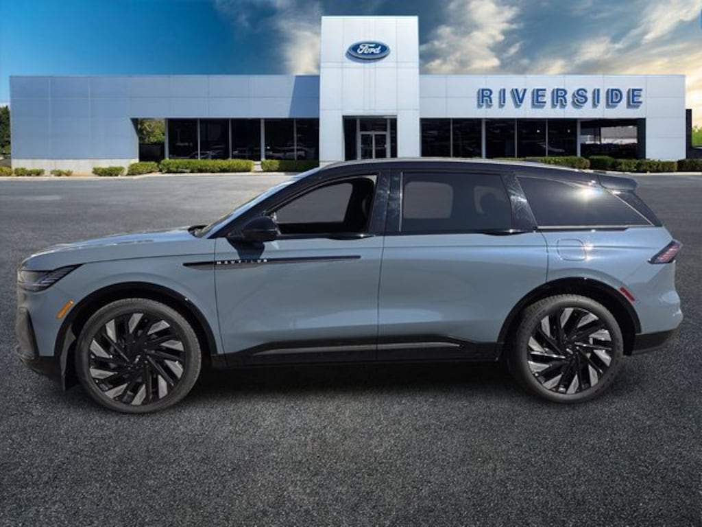 Used 2025 Lincoln Nautilus Reserve SUV