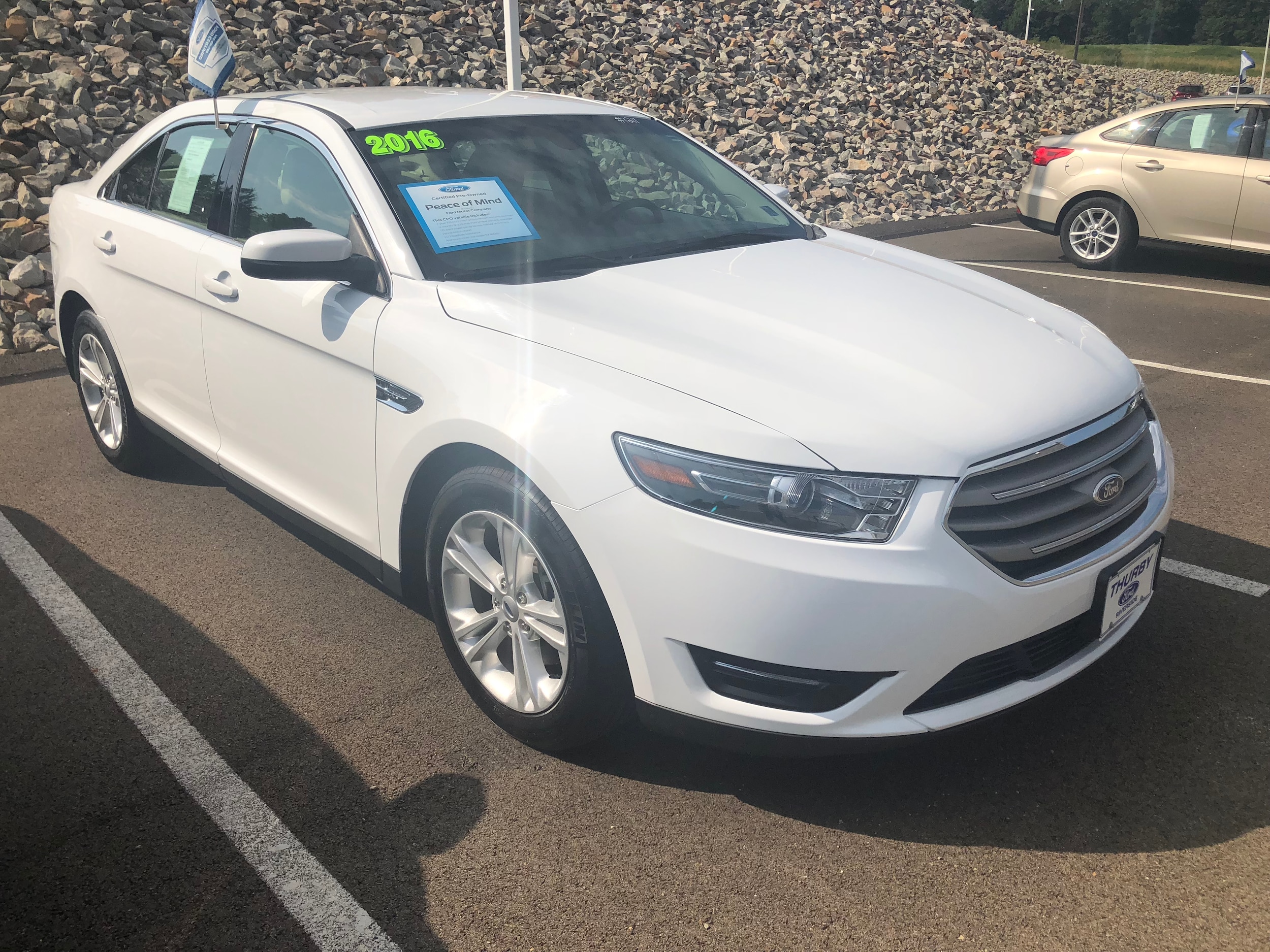 Used 2016 Ford Taurus SEL with VIN 1FAHP2E87GG111211 for sale in Markleysburg, PA