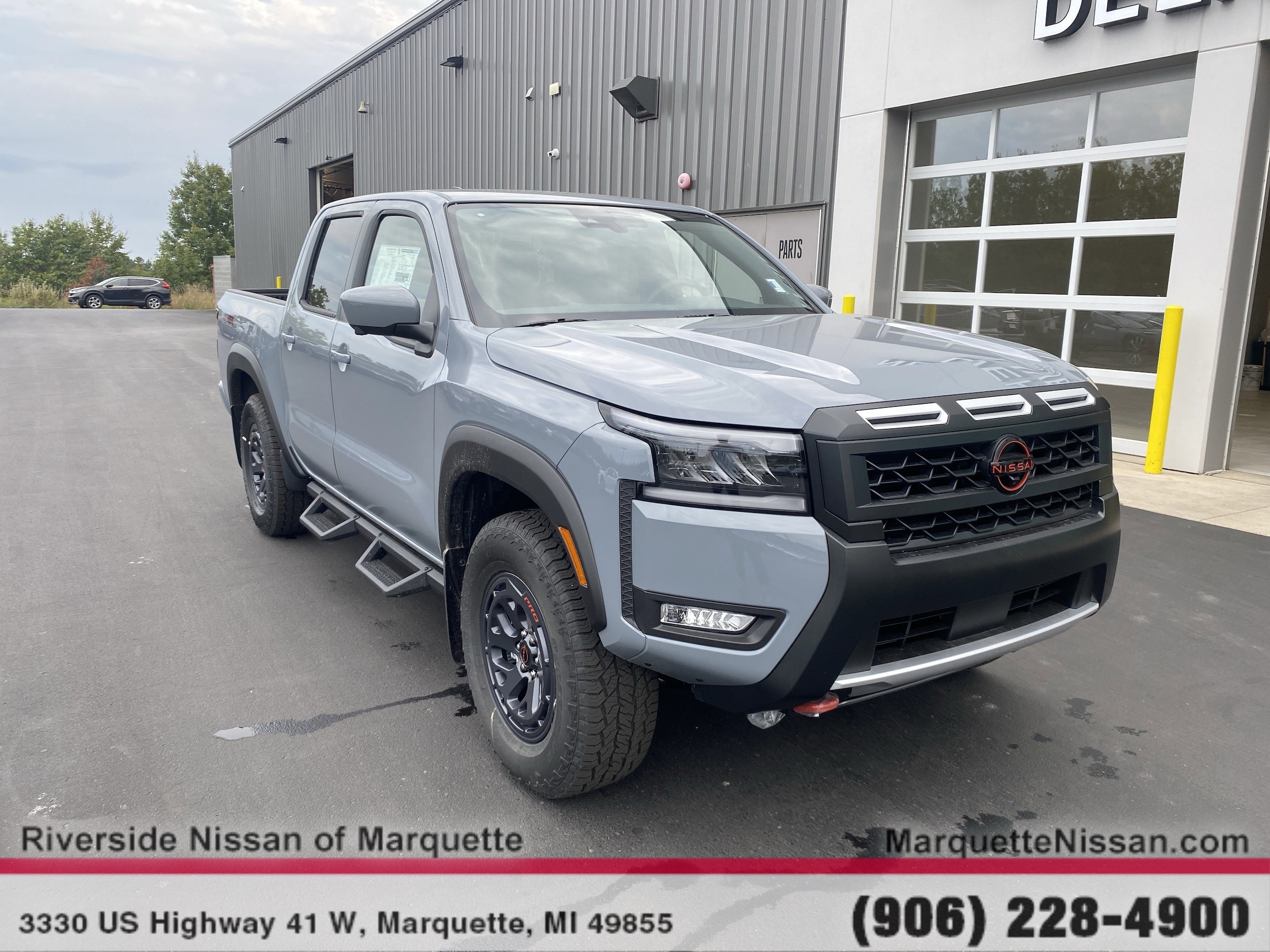 2026 Nissan Frontier PRO-4X's photo