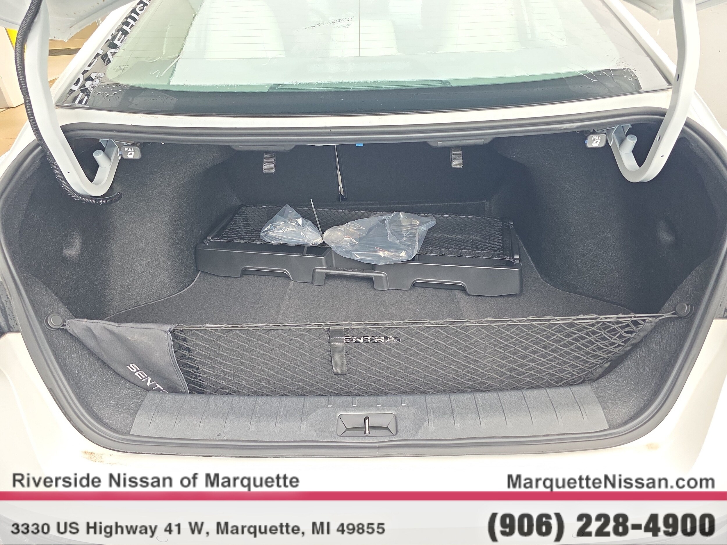 2026 Nissan Sentra SL - Photo 8