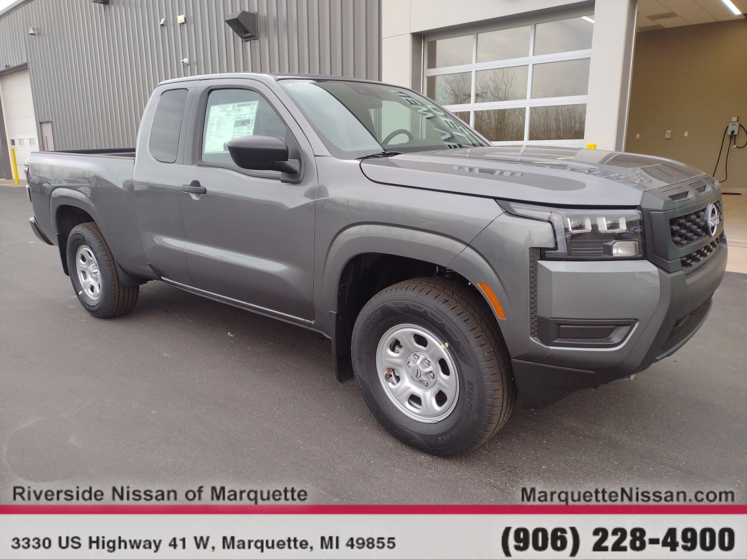 2026 Nissan Frontier S's photo