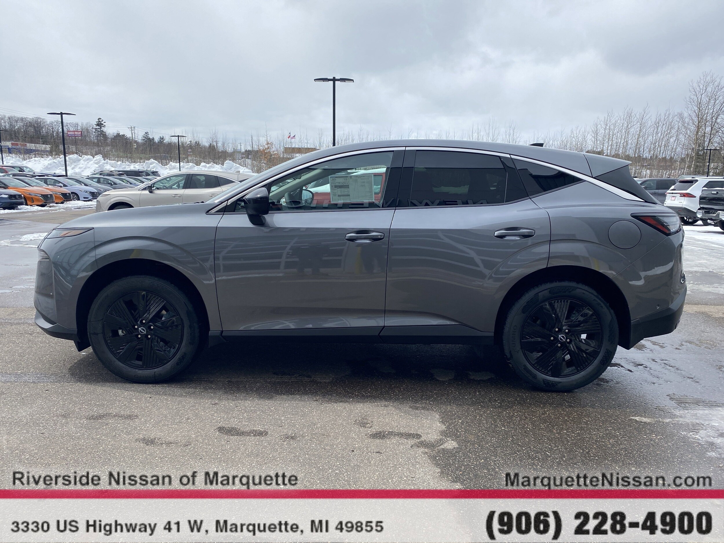 2025 Nissan Murano SV photo 4