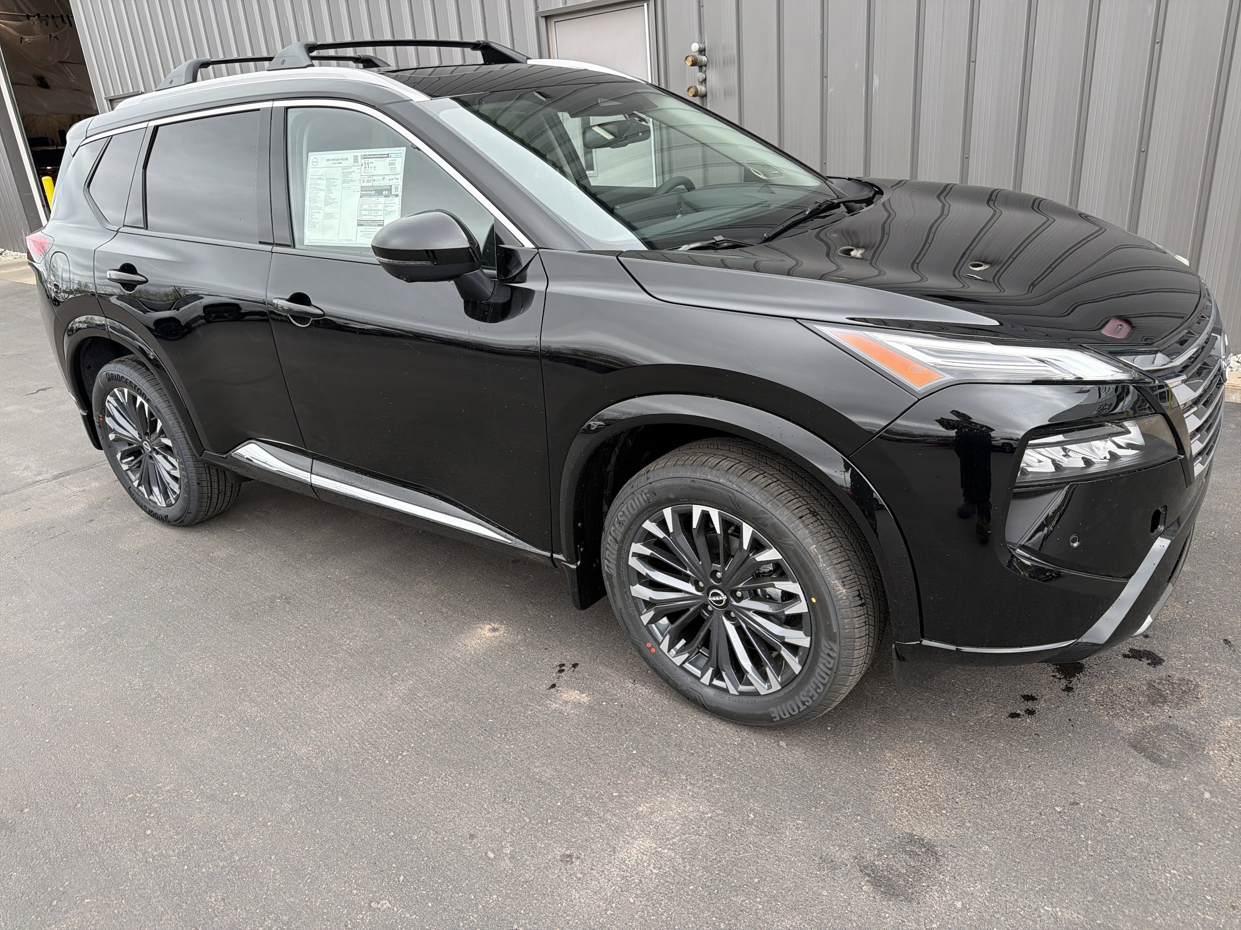 2026 Nissan Rogue Platinum AWD's photo