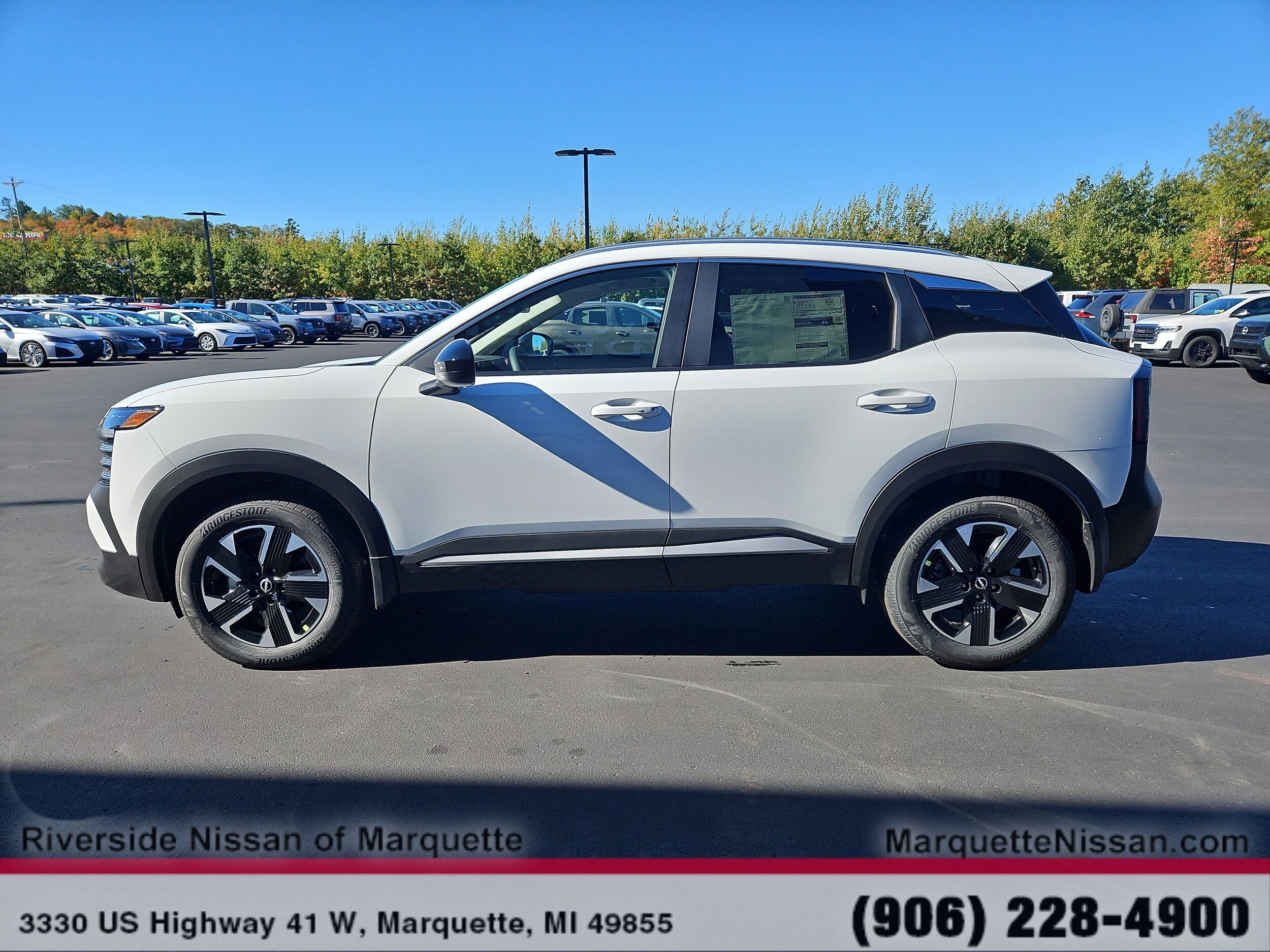 2026 Nissan Kicks SV photo 4