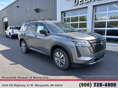 2026 Nissan Pathfinder SL SUV
