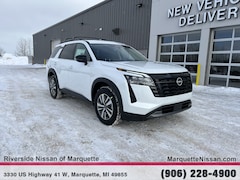 2026 Nissan Pathfinder SL SUV