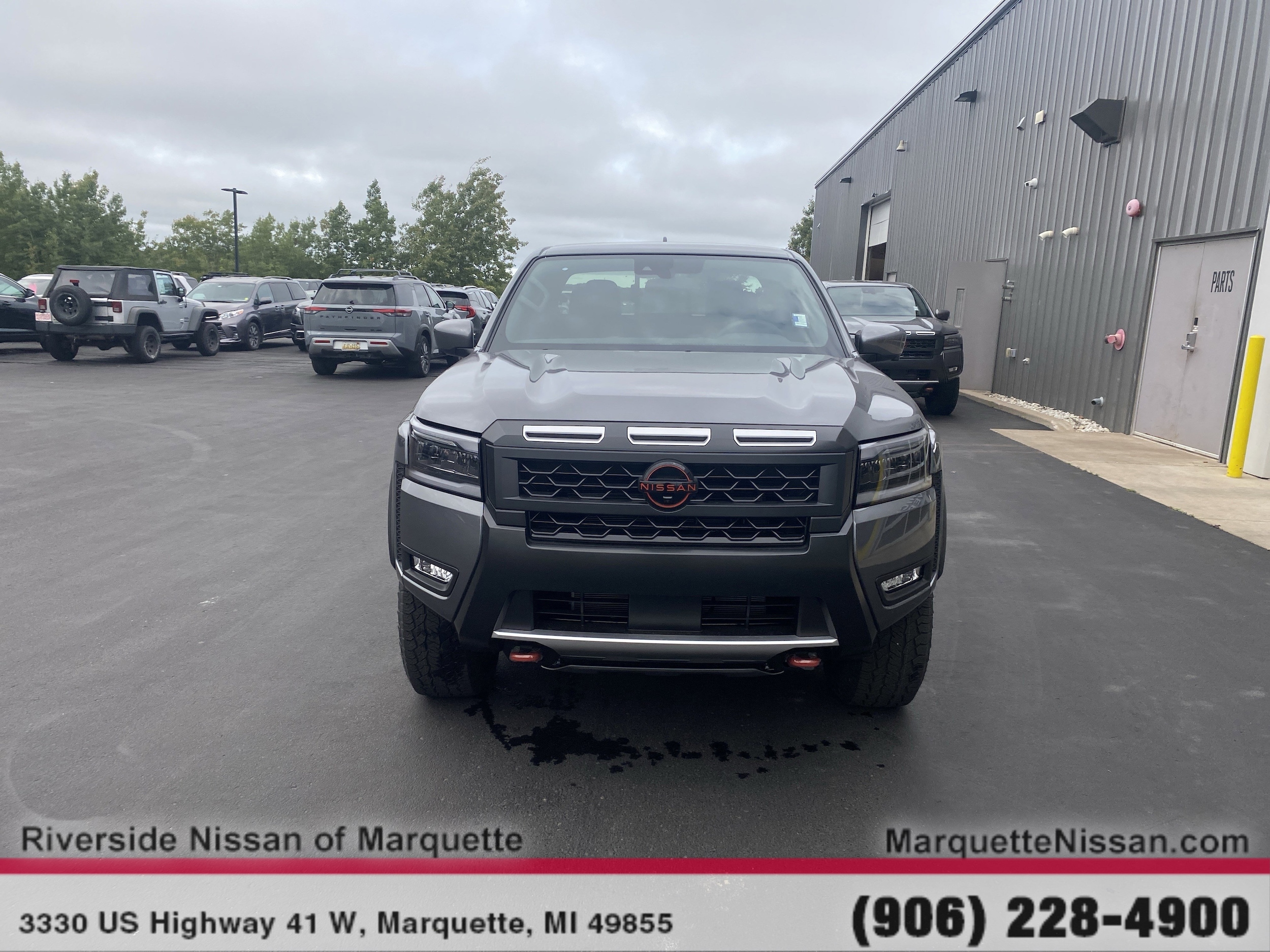 2026 Nissan Frontier PRO-4X's photo