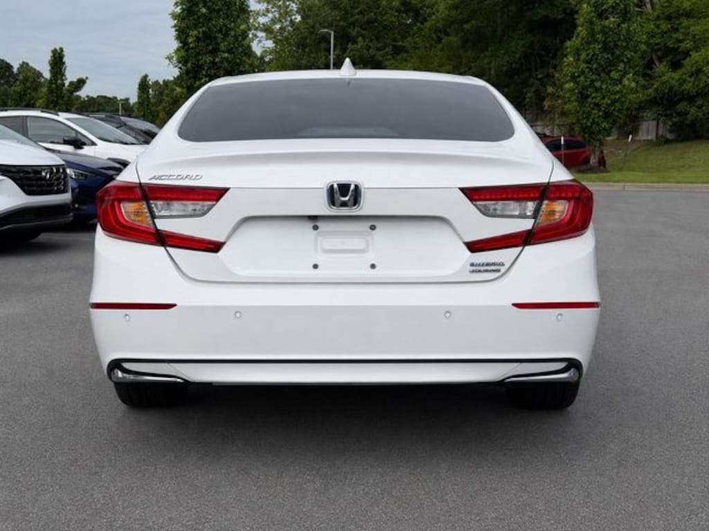Used 2021 Honda Accord Hybrid Touring Sedan
