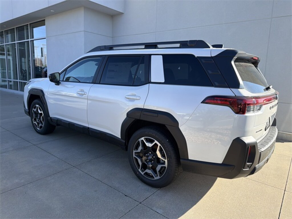 New 2026 Subaru Outback Touring SUV