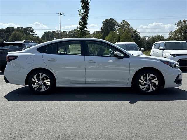 2025 Subaru Legacy Premium photo 2