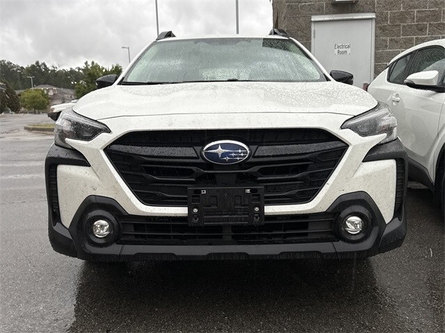2023 Subaru Outback Onyx Edition photo 2