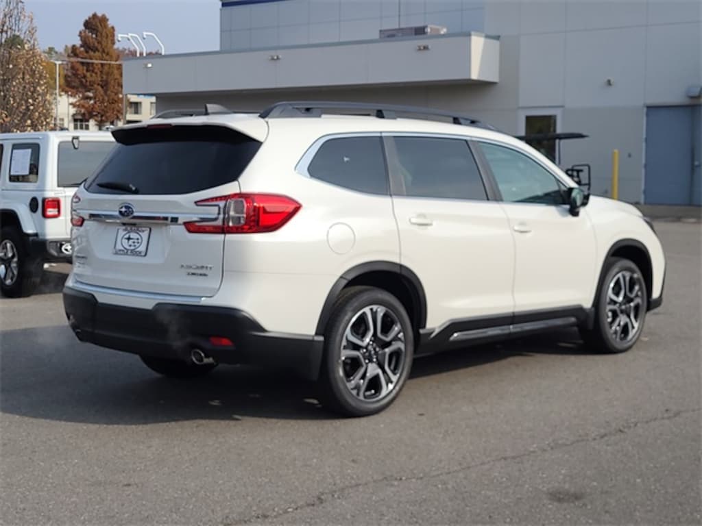 New 2026 Subaru Ascent Limited 7-Passenger SUV