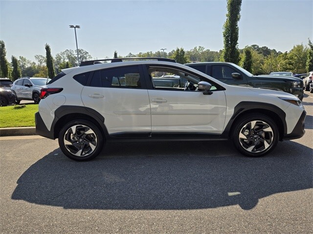 2025 Subaru Crosstrek Limited photo 2