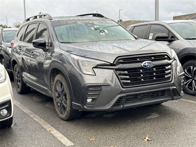 2024 Subaru Ascent Onyx Edition photo 3