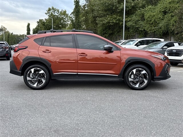 2025 Subaru Crosstrek Limited photo 2