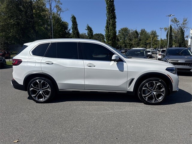 2023 Bmw X5 xDrive40i photo 2