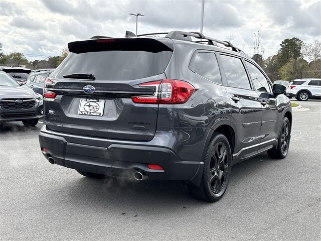 2024 Subaru Ascent Onyx Edition photo 2