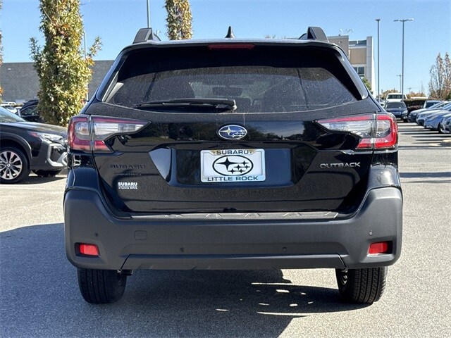 2025 Subaru Outback Onyx Edition photo 3