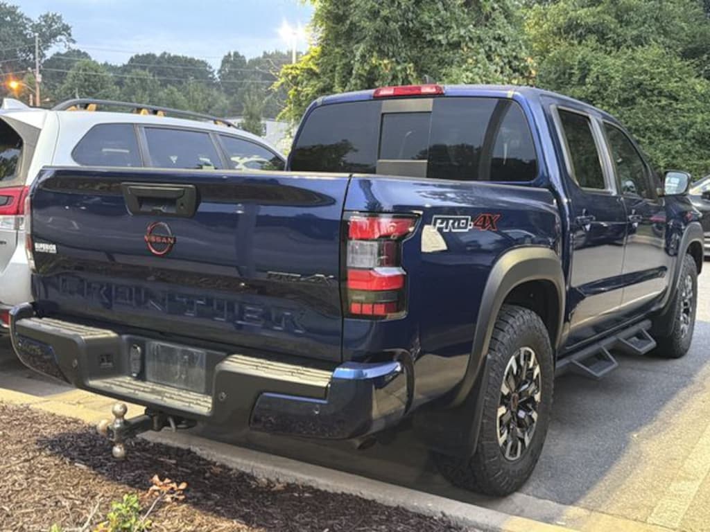Used 2023 Nissan Frontier PRO-4X Truck