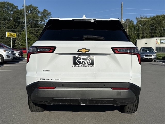2025 Chevrolet Equinox LT photo 3