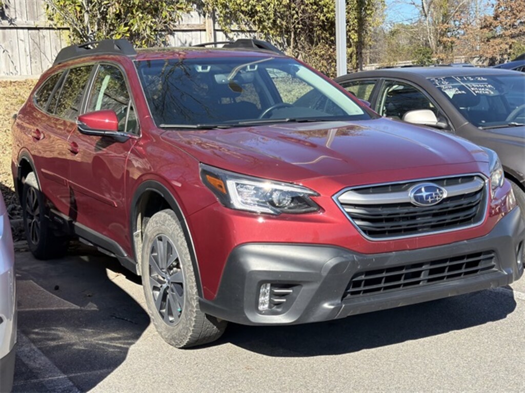 Used 2021 Subaru Outback Premium SUV