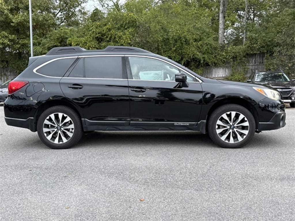 Used 2017 Subaru Outback 2.5i SUV