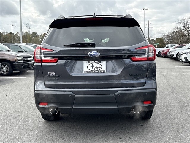 2024 Subaru Ascent Onyx Edition photo 3