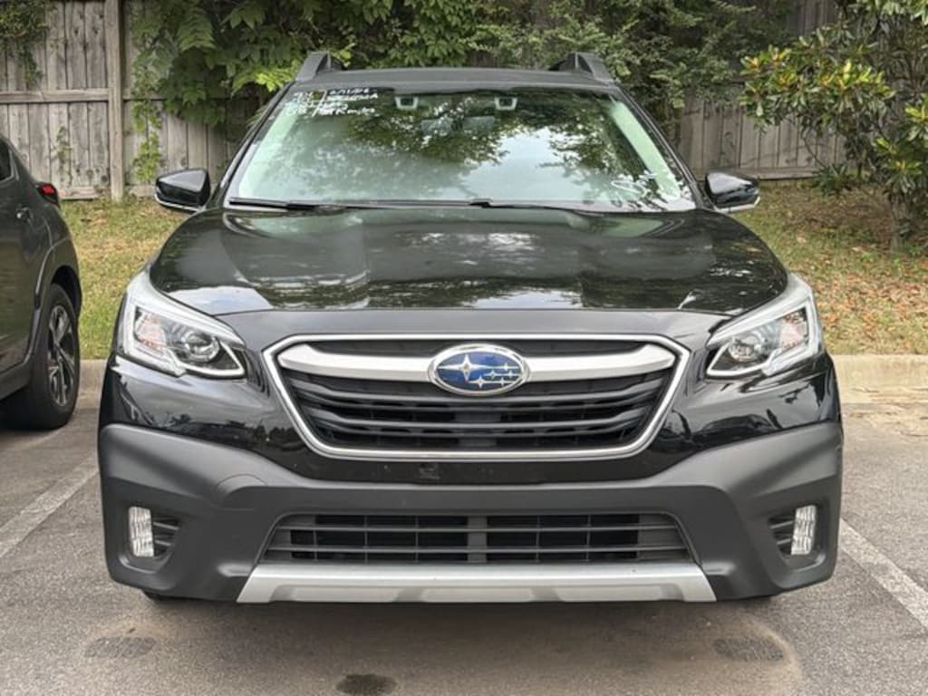 Used 2021 Subaru Outback Limited SUV